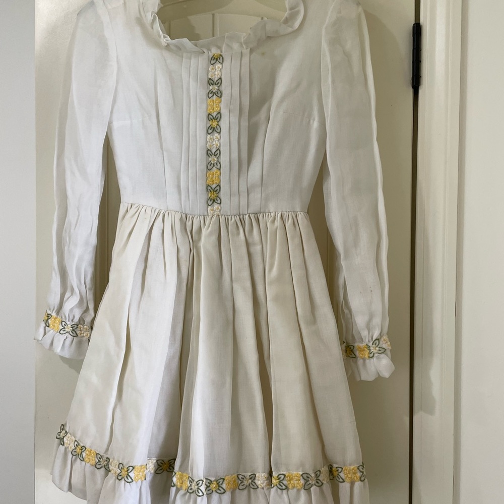 True vintage 1960s mini dress